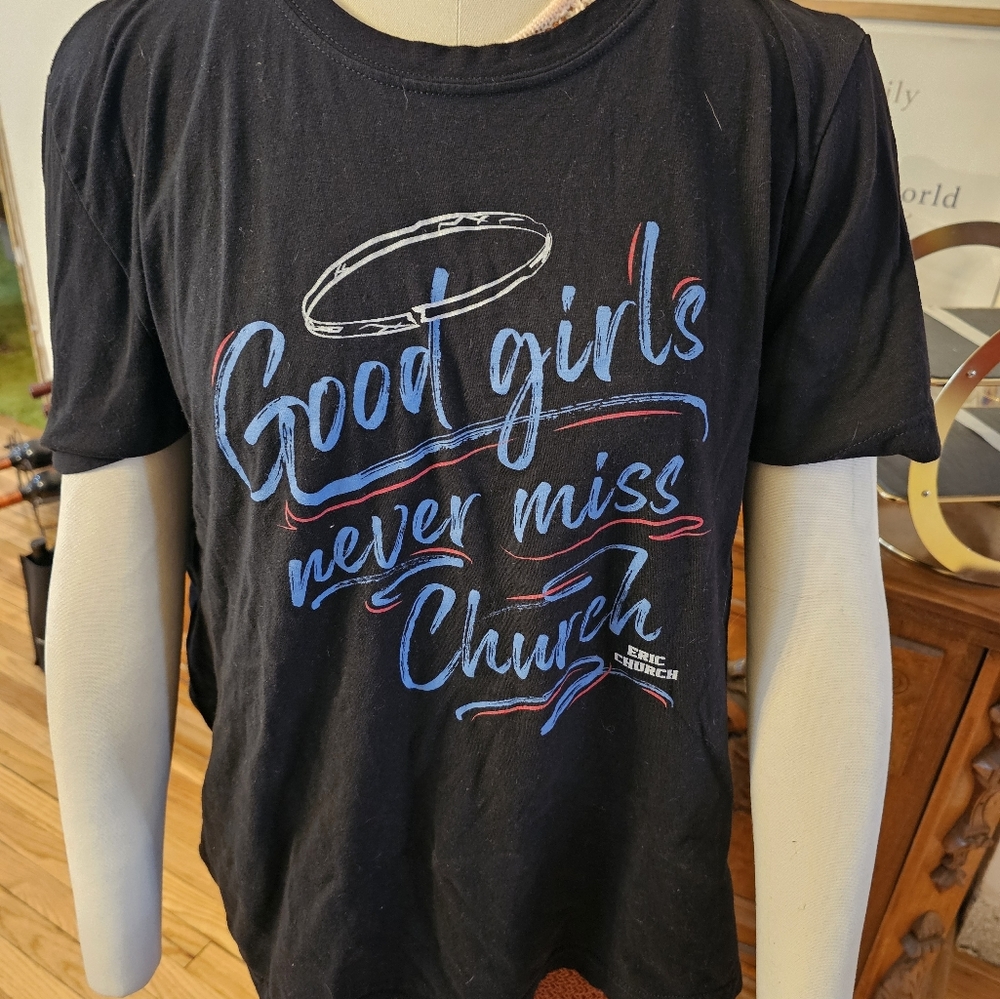 Eric Church t shirt. Great condition. Official licensed product.